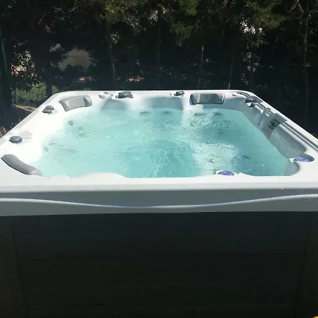 Zen - Beautiful Private Pool-heating Option, Hot Tub, Beautiful Garden Villa *
