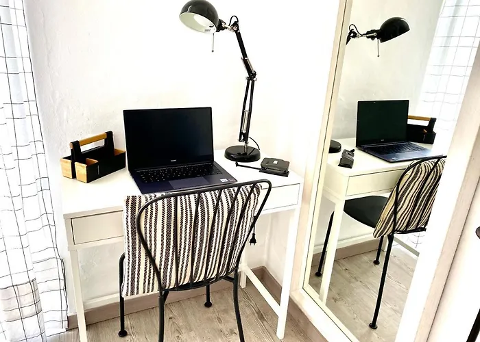 Zen - Beautiful Private Pool-heating Option, Hot Tub, Beautiful Garden 빌라