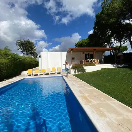 Zen - Beautiful Private Pool-heating Option, Hot Tub, Beautiful Garden Vila *