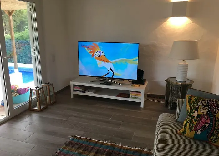 Zen - Beautiful Private Pool-heating Option, Hot Tub, Beautiful Garden Albufeira