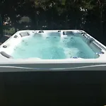 Zen - Beautiful Private Pool-heating Option, Hot Tub, Beautiful Garden Vila *